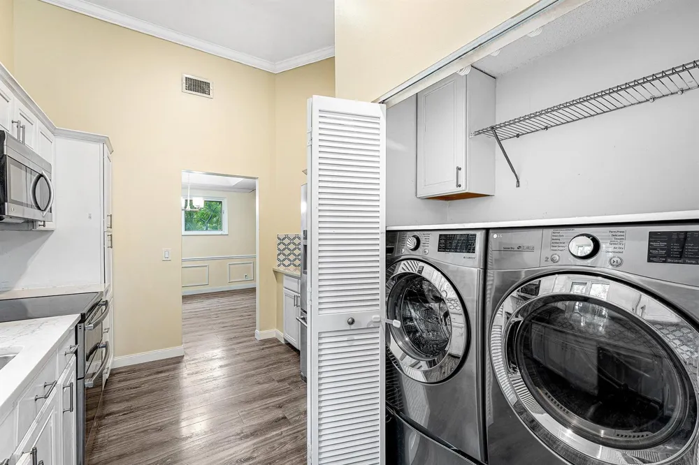 9818 Nickels Boulevard #1105 Boynton Beach, FL 33436