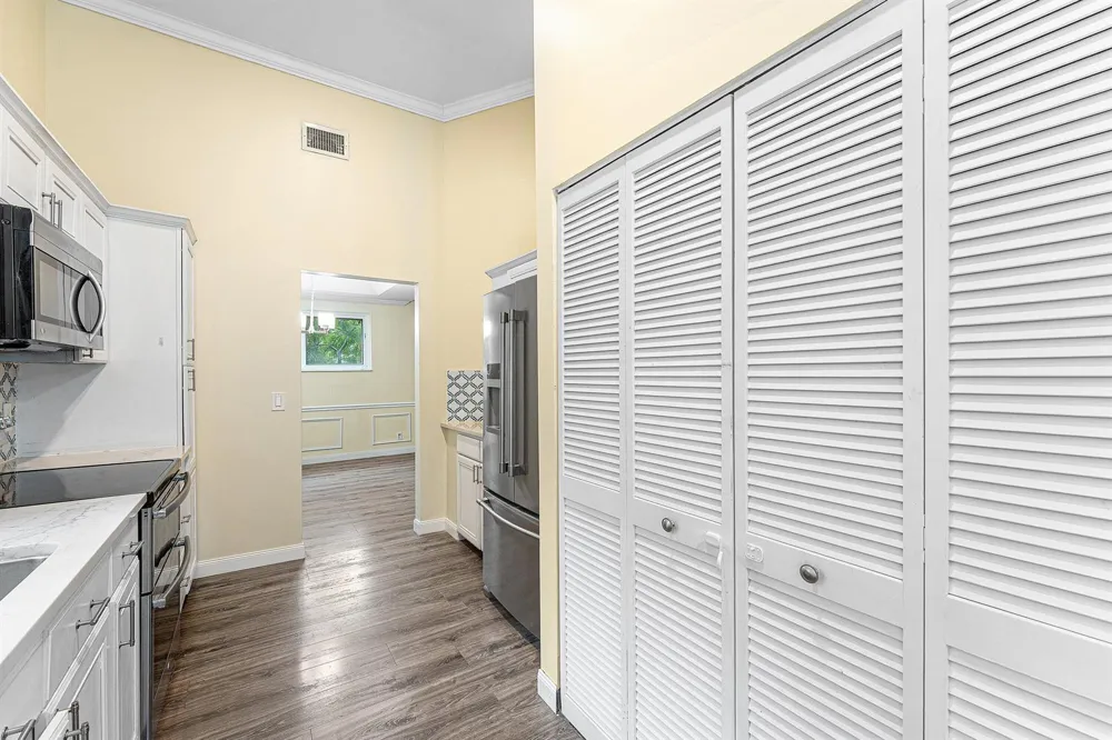 9818 Nickels Boulevard #1105 Boynton Beach, FL 33436