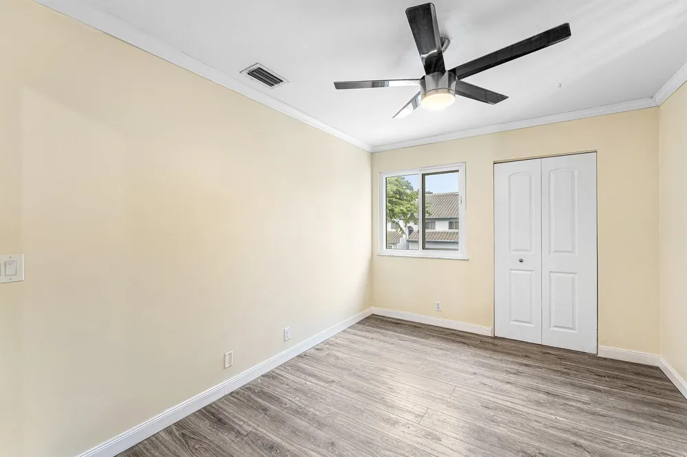 9818 Nickels Boulevard #1105 Boynton Beach, FL 33436