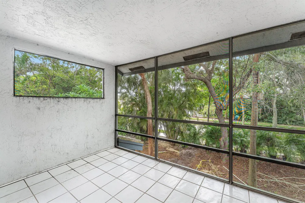 9818 Nickels Boulevard #1105 Boynton Beach, FL 33436