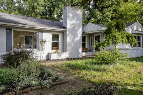 3121 Baker Park Drive SE