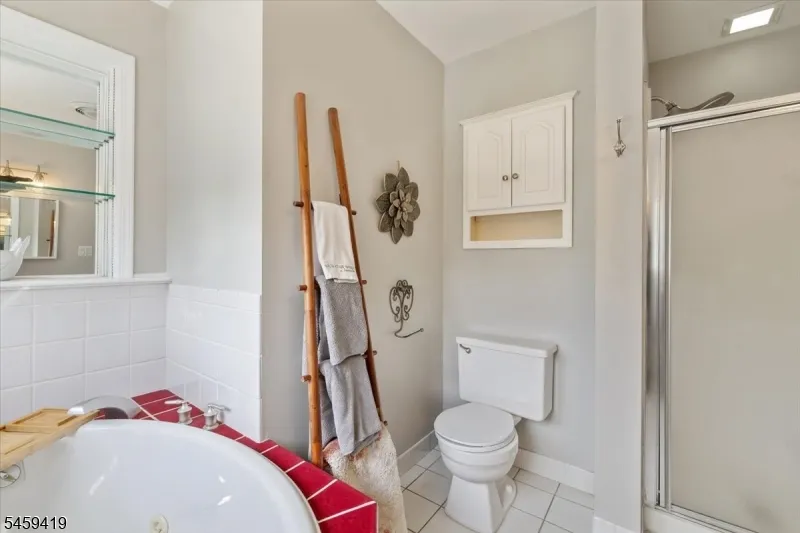 30 Laurel Dr Wayne, NJ 07470