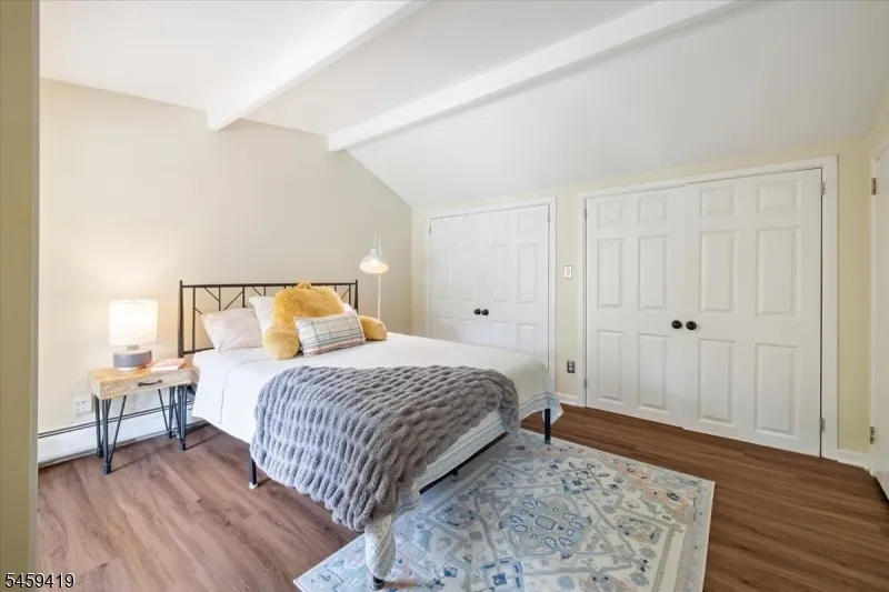 30 Laurel Dr Wayne, NJ 07470
