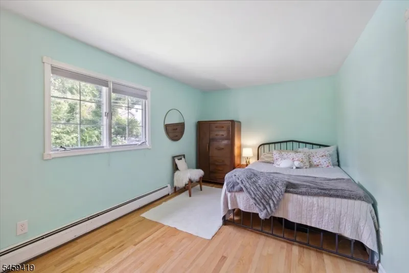 30 Laurel Dr Wayne, NJ 07470