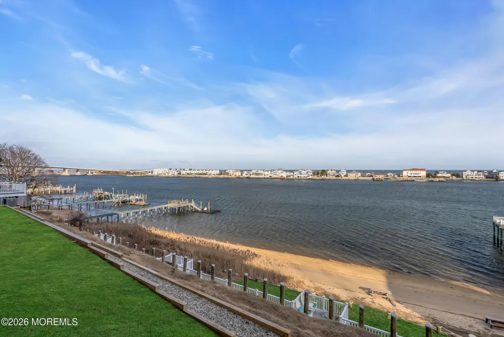 200 Portland Road #A17 Highlands, NJ 07732