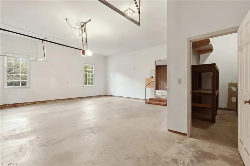 3606 Sagamore Drive Greensboro, NC 27410