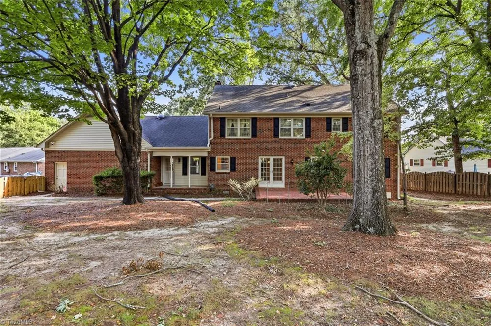 3606 Sagamore Drive Greensboro, NC 27410
