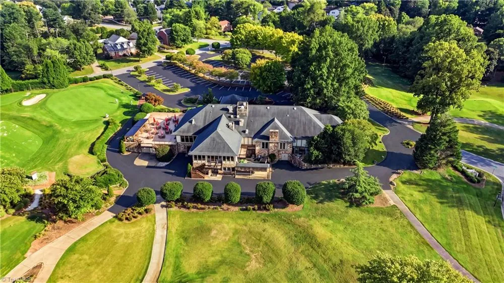 3606 Sagamore Drive Greensboro, NC 27410