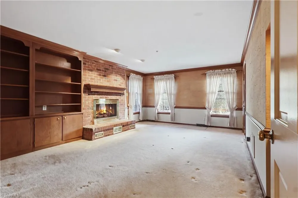 3606 Sagamore Drive Greensboro, NC 27410