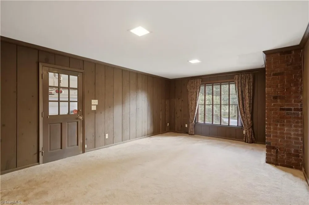 3606 Sagamore Drive Greensboro, NC 27410