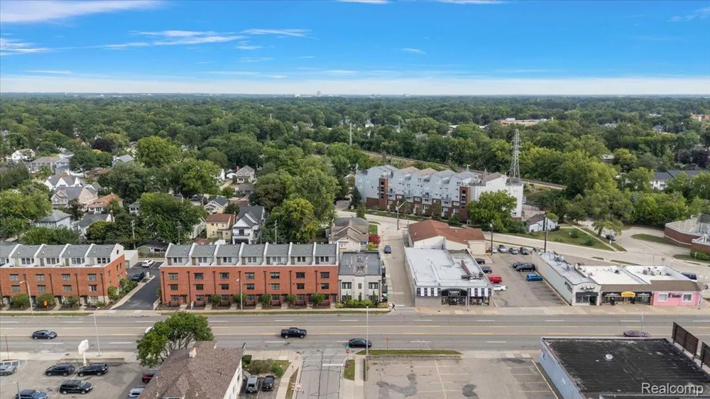 105 Laurel Street #C Royal Oak City, MI 48067