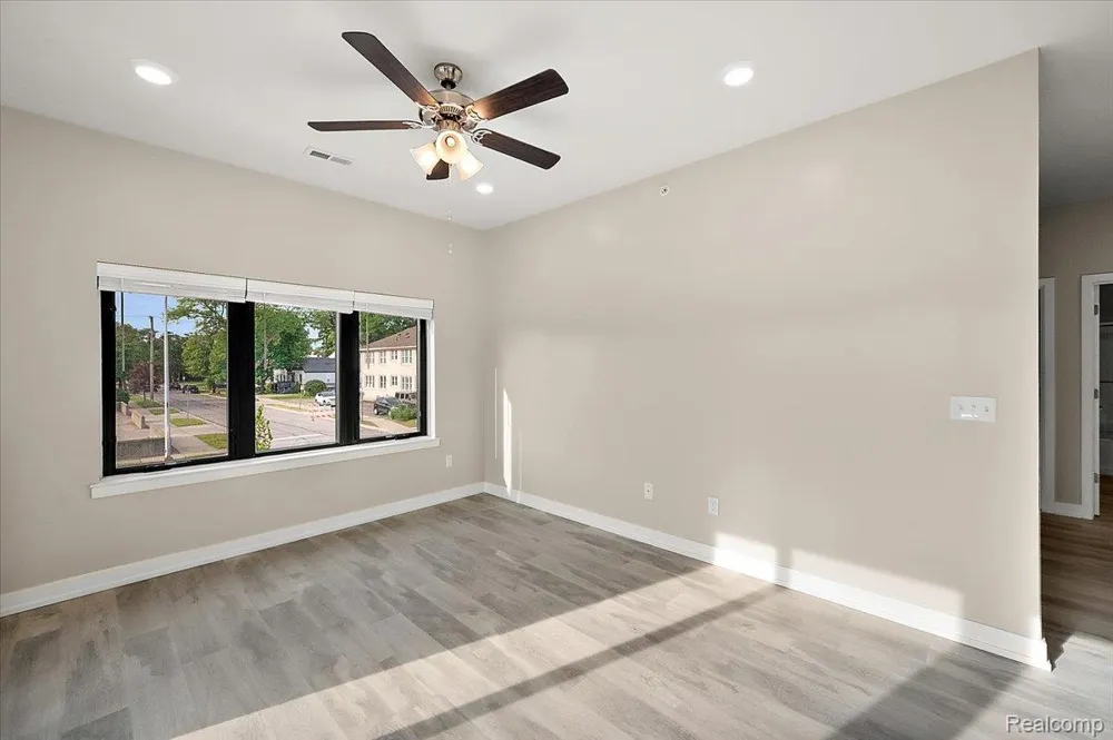 105 Laurel Street #C Royal Oak City, MI 48067