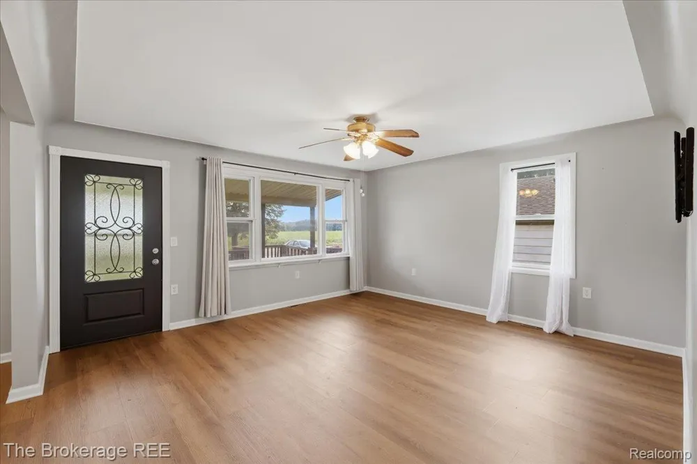 11973 E Brooks Road Venice Township, MI 48449