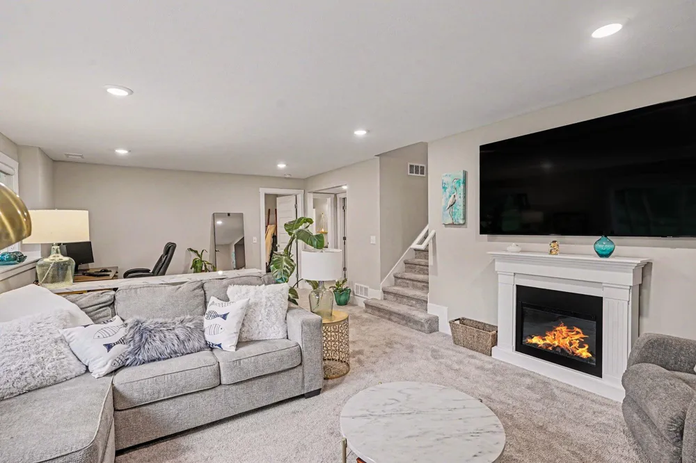 12454 Newbridge Drive #3 Grand Haven City, MI 49417