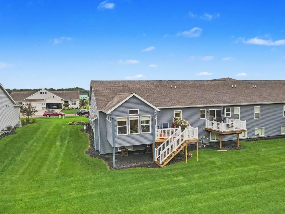 12454 Newbridge Drive #3 Grand Haven City, MI 49417