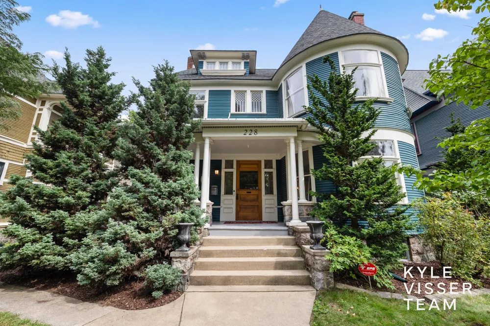 228 Madison Avenue SE Grand Rapids City, MI 49503