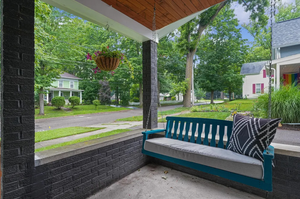 414 High Street Marshall City, MI 49068