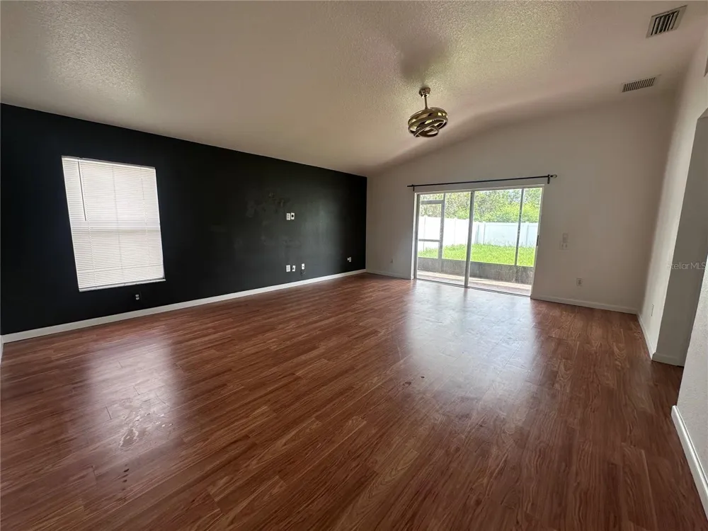 11551 MISTY ISLE LANE Riverview, FL 33579