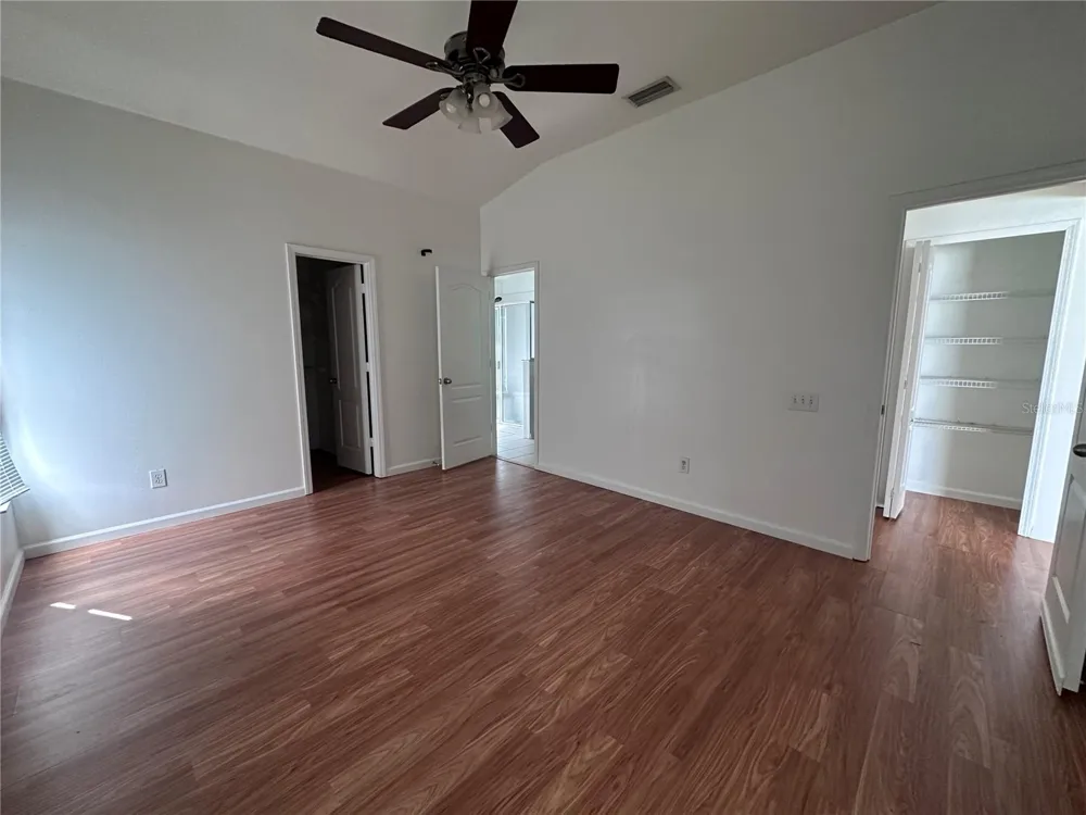 11551 MISTY ISLE LANE Riverview, FL 33579