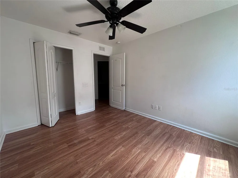 11551 MISTY ISLE LANE Riverview, FL 33579