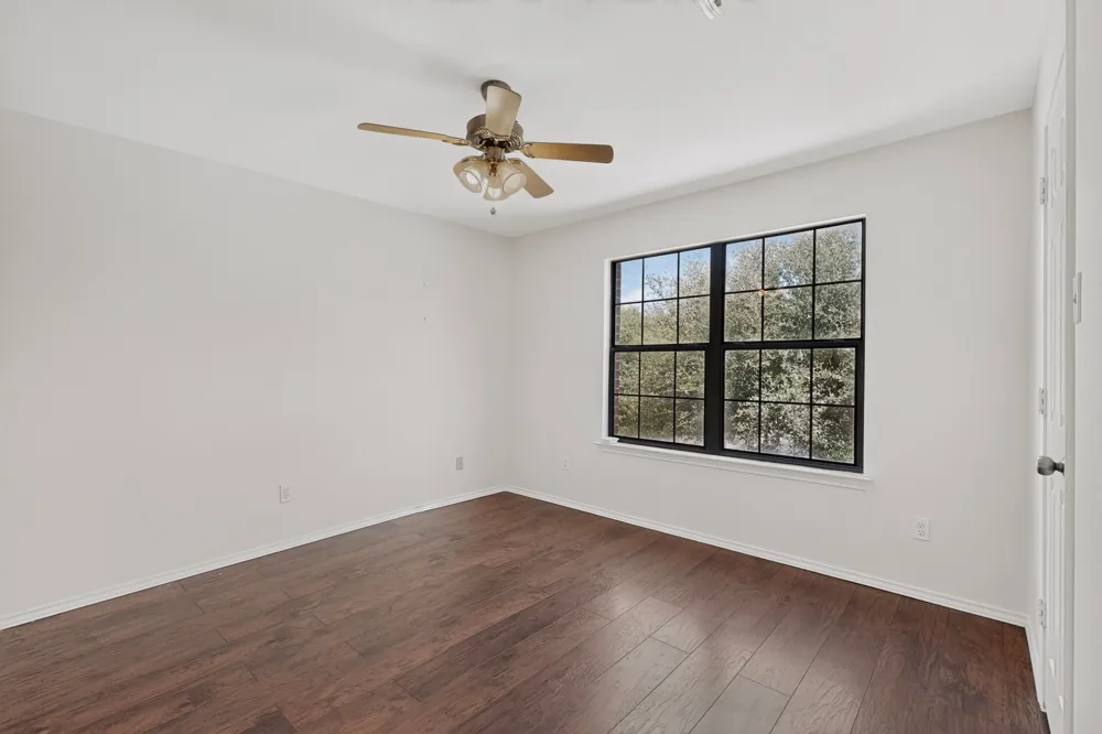 11517 Chatam Berry Lane Austin, TX 78748