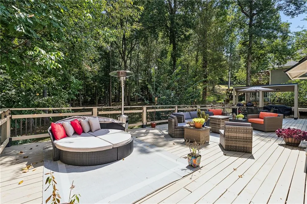 7635 Finley Drive Gainesville, GA 30506