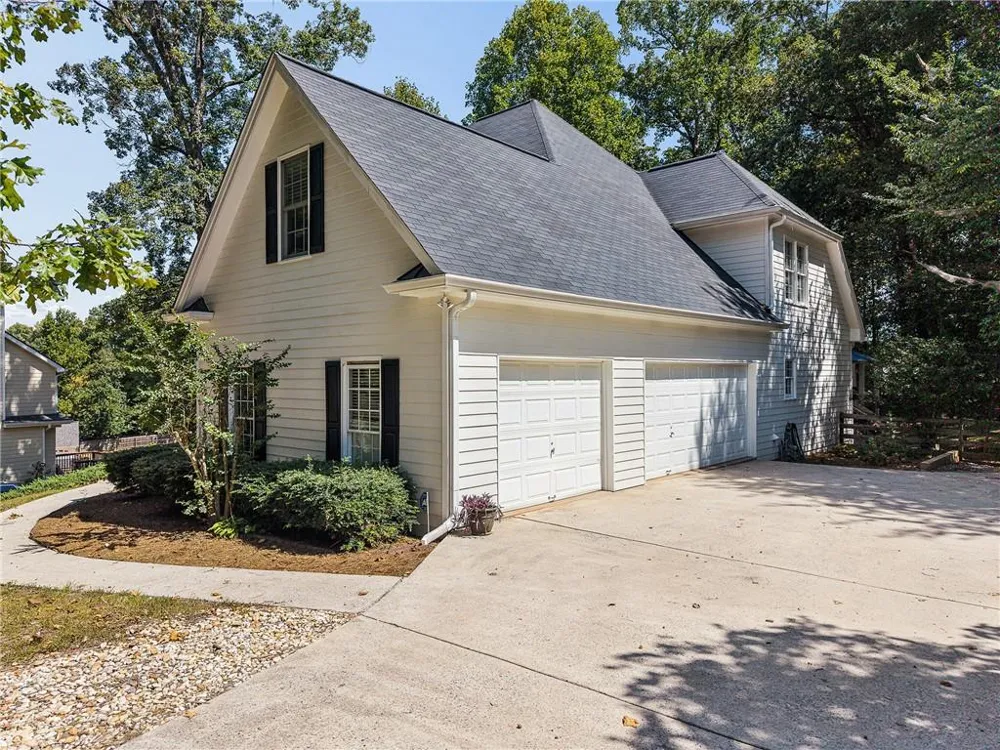 7635 Finley Drive Gainesville, GA 30506