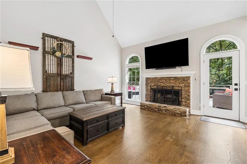 7635 Finley Drive Gainesville, GA 30506