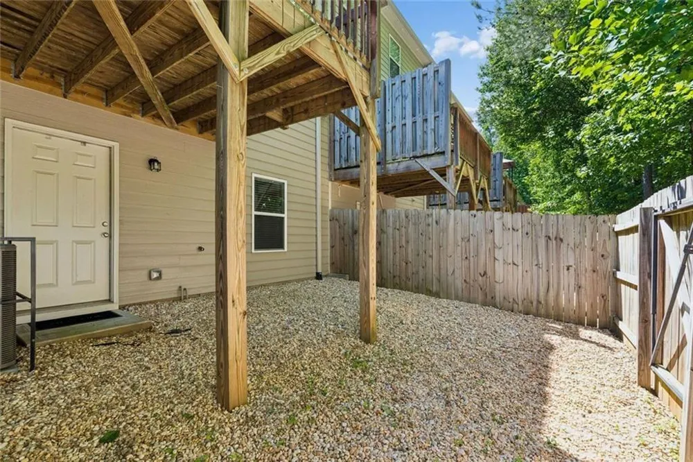 4296 Morning View Stone Mountain, GA 30083