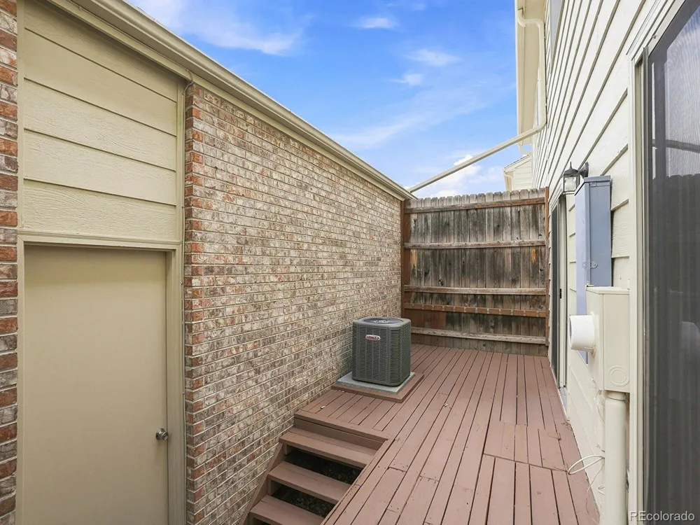 7712 S Cove Circle Centennial, CO 80122