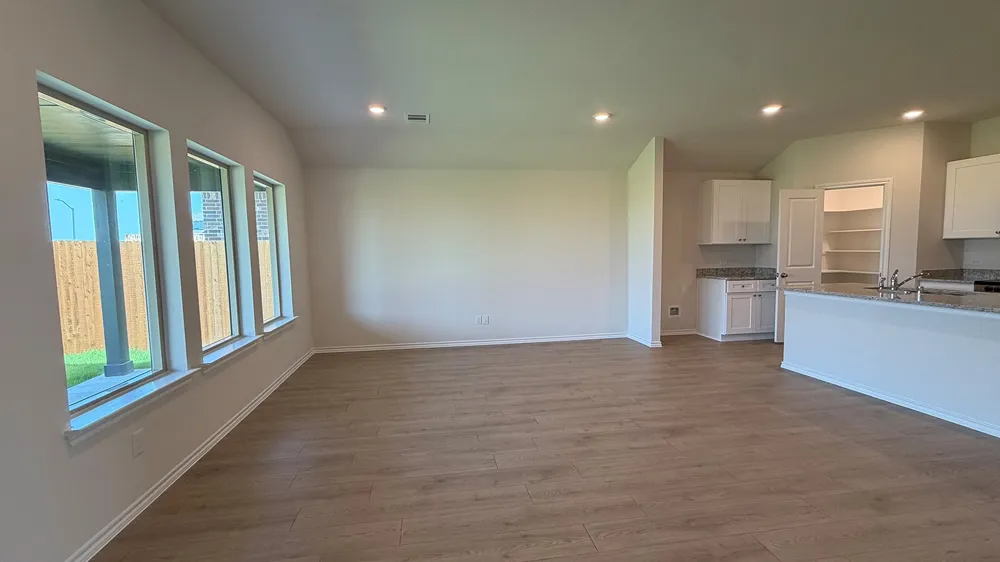 220 Van Horn Drive Terrell, TX 75160