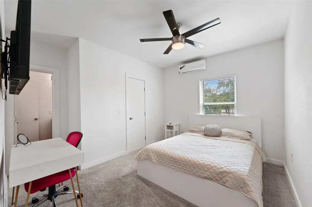 5405 Arcadia Drive Dallas, TX 75211