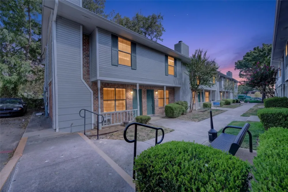 929 Hickory Street #18 Denton, TX 76201