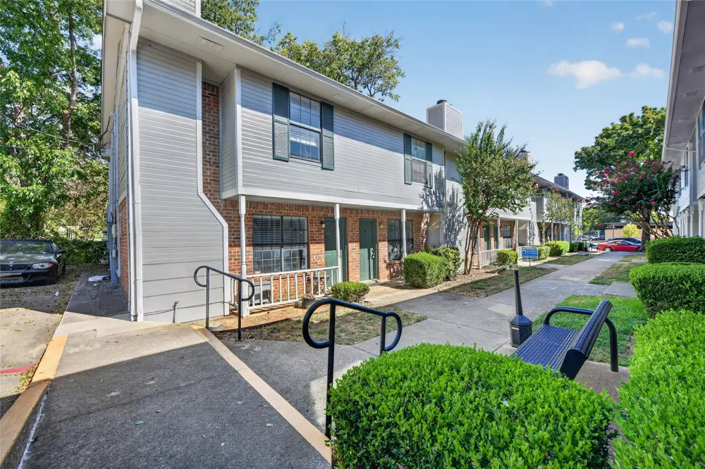 929 Hickory Street #18 Denton, TX 76201