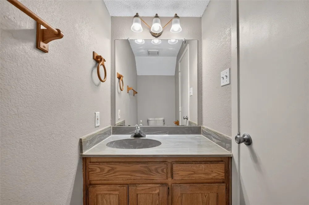 929 Hickory Street #18 Denton, TX 76201