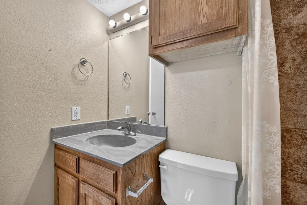 929 Hickory Street #18 Denton, TX 76201