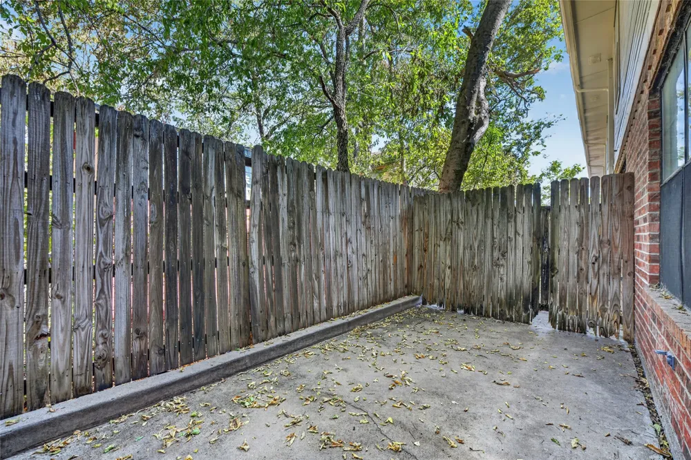 929 Hickory Street #18 Denton, TX 76201