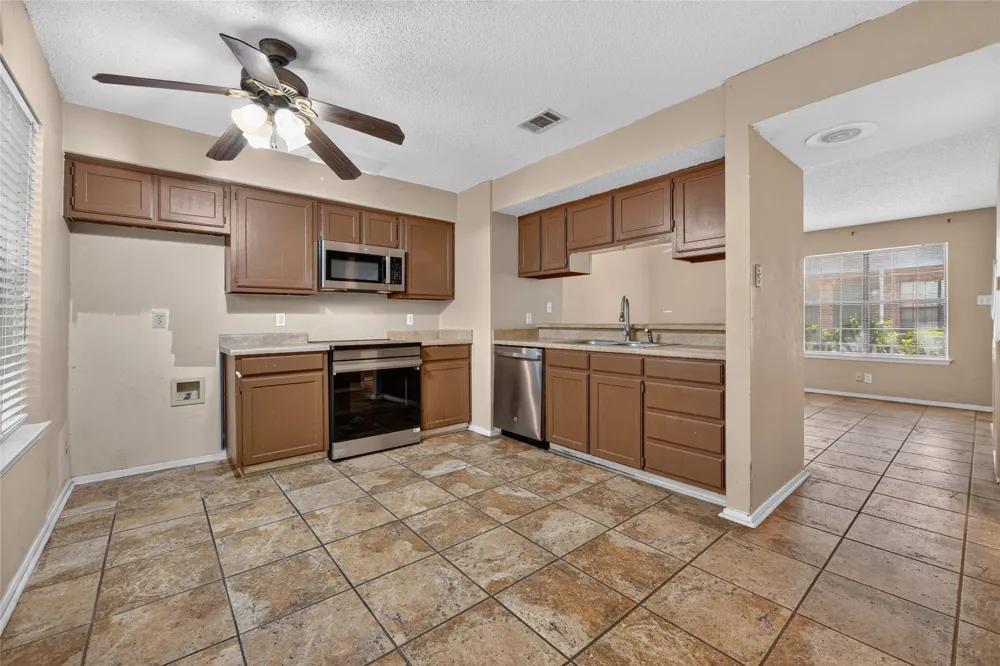929 Hickory Street #18 Denton, TX 76201