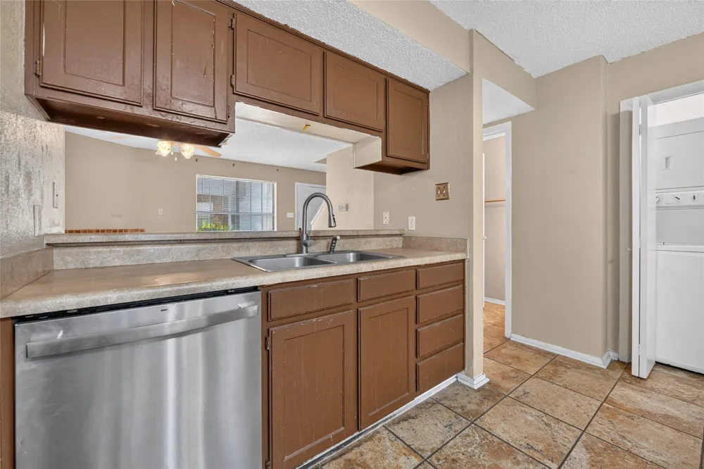 929 Hickory Street #18 Denton, TX 76201