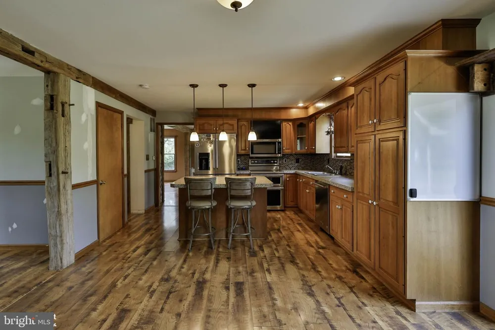 829 GEORGETOWN ROAD Nazareth, PA 18064
