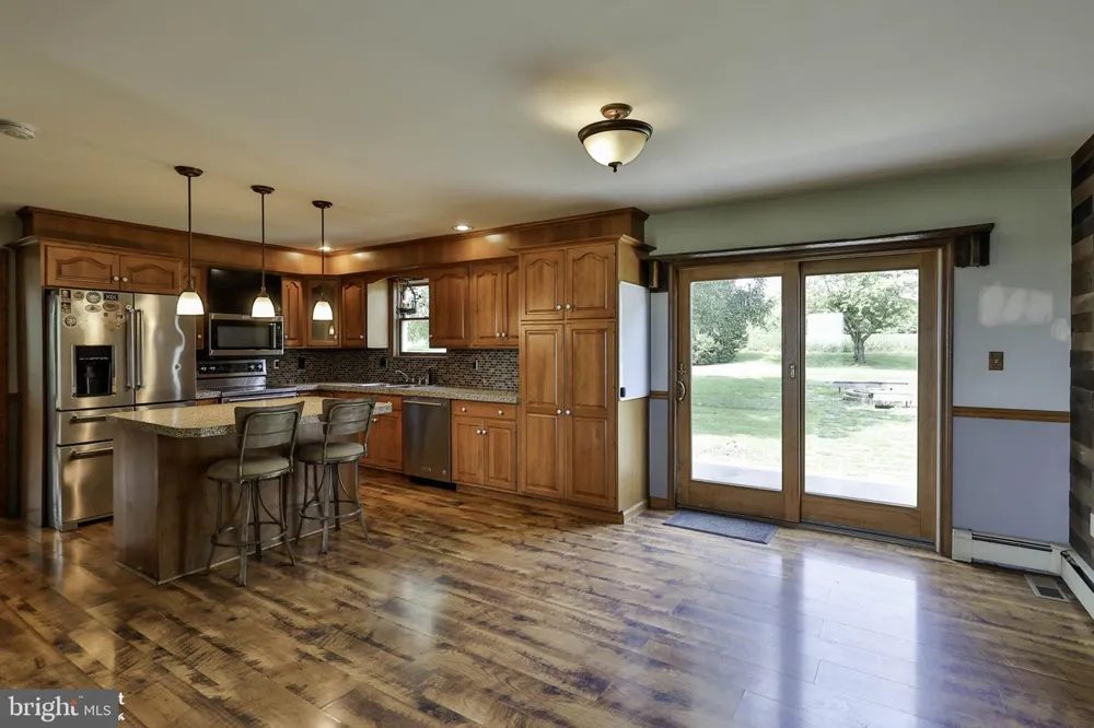 829 GEORGETOWN ROAD Nazareth, PA 18064