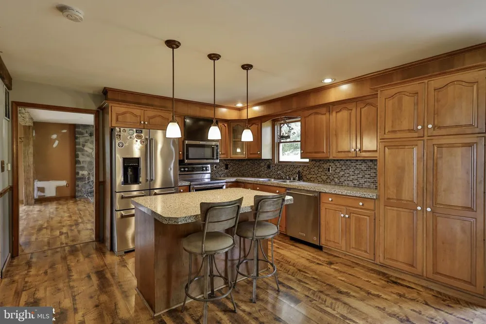 829 GEORGETOWN ROAD Nazareth, PA 18064
