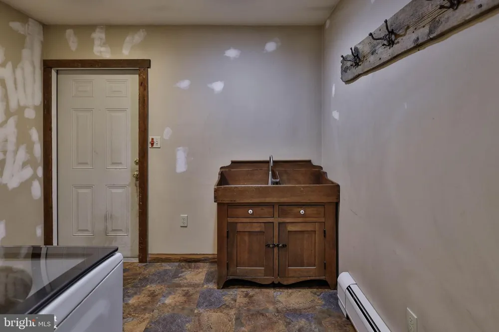 829 GEORGETOWN ROAD Nazareth, PA 18064