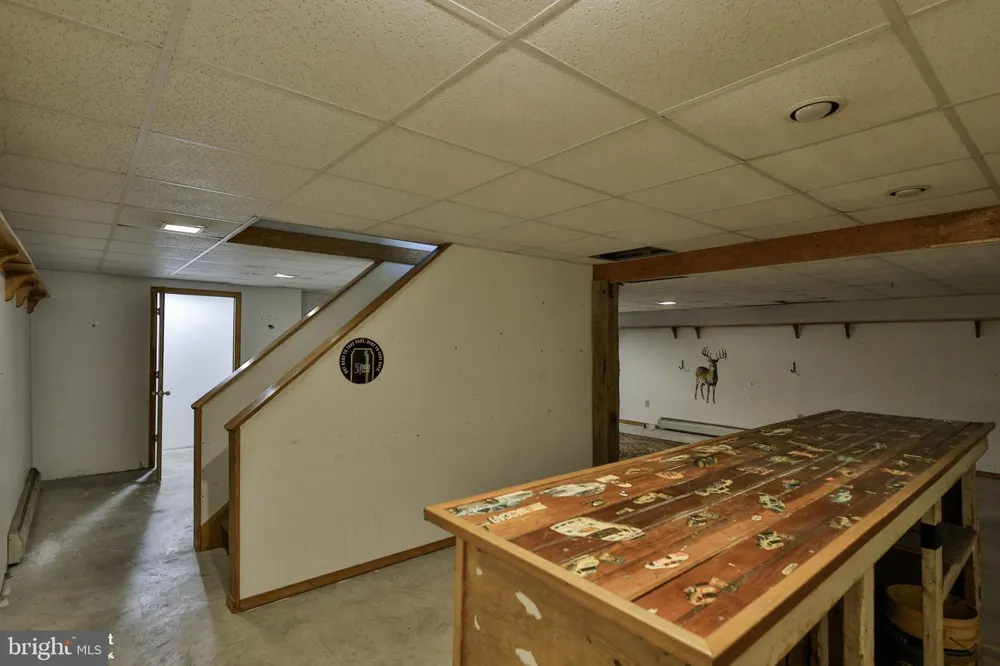 829 GEORGETOWN ROAD Nazareth, PA 18064