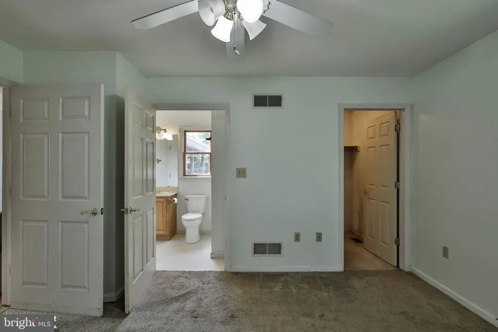 829 GEORGETOWN ROAD Nazareth, PA 18064