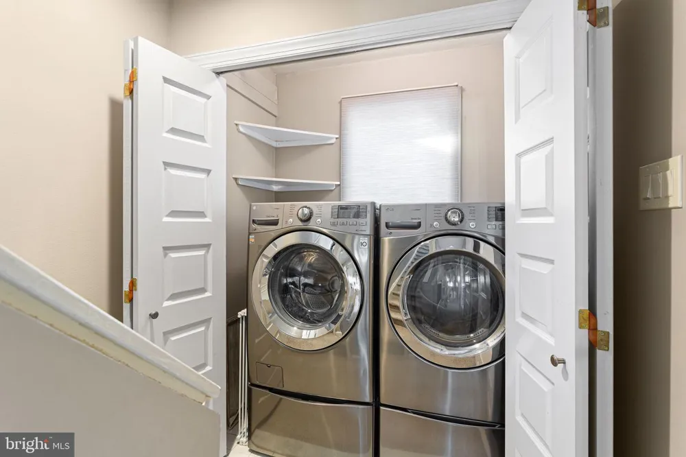 212 S 24TH STREET #2406 Philadelphia, PA 19103