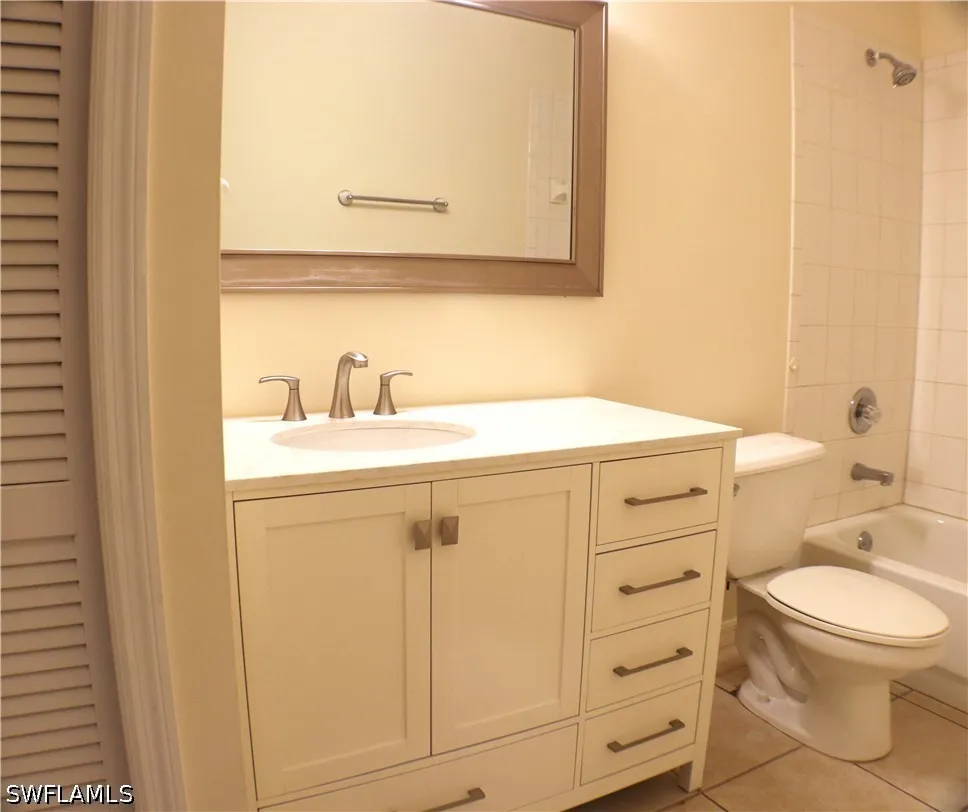 Tiger Cove #603 Naples, FL 34113