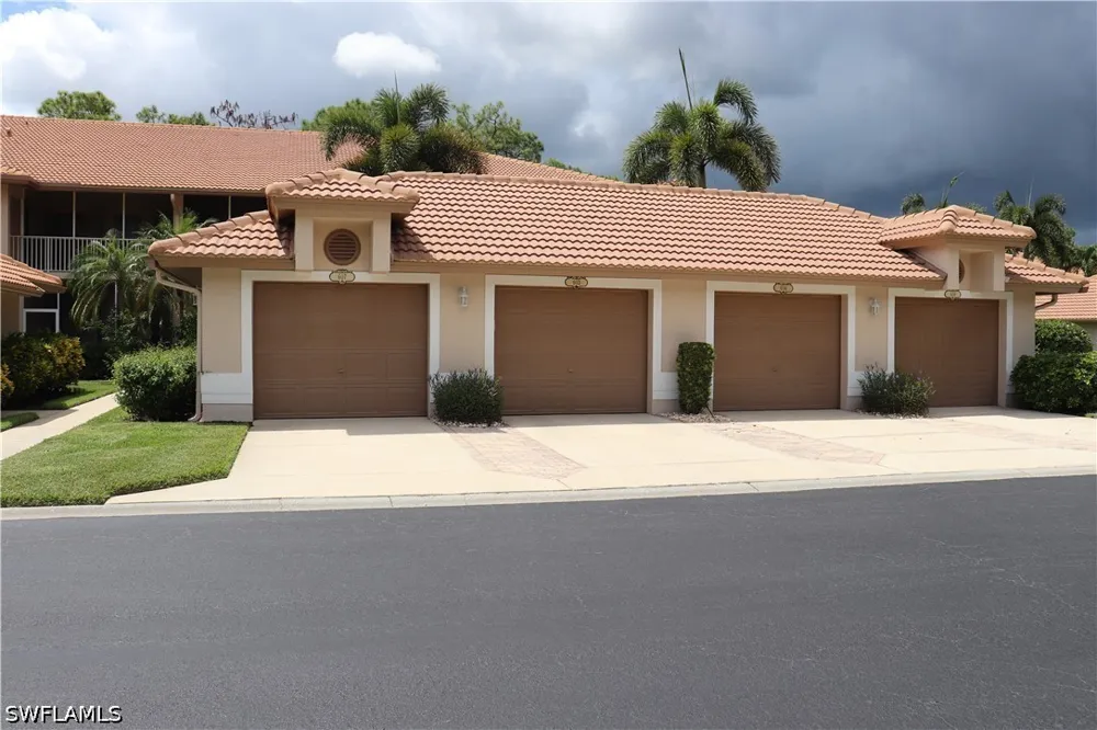 Tiger Cove #603 Naples, FL 34113