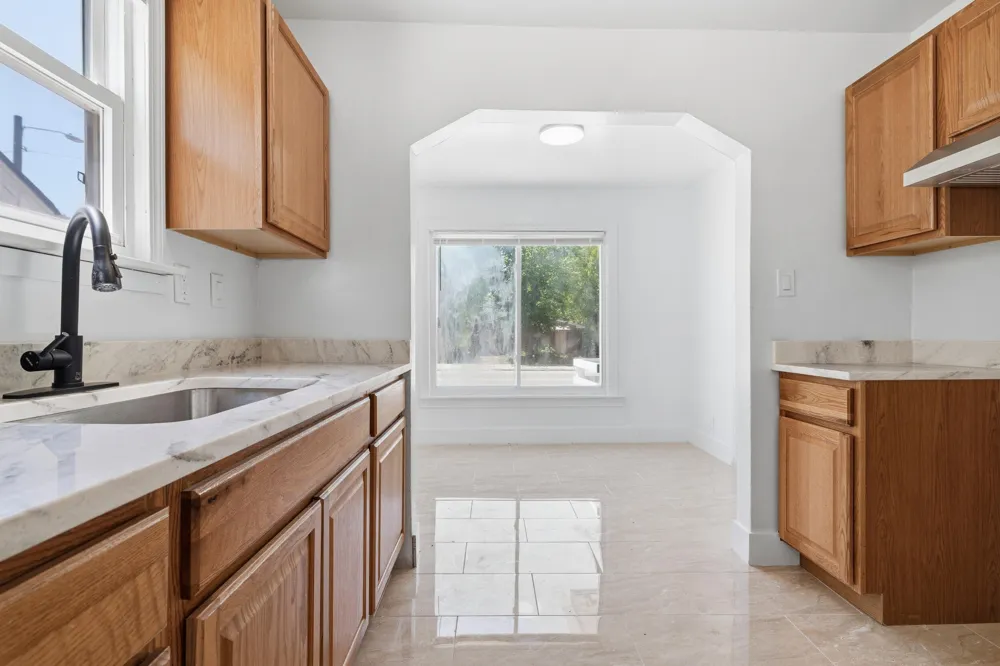 6816 Evergreen Road Detroit, MI 48228