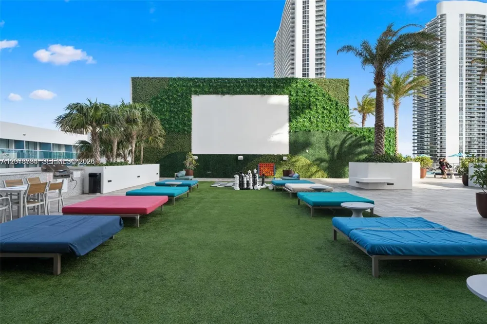 4010 S Ocean Dr #R2507 Hollywood, FL 33019